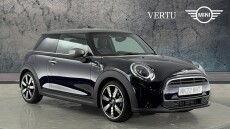 MINI Hatchback 1.5 Cooper Exclusive 3dr Petrol Hatchback